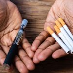 1605483229_Le-vaper-est-il-la-meilleure-solution-pour-arreter-de-fumer.jpg