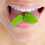 1605518291_4-remedes-naturels-contre-la-mauvaise-haleine.jpg