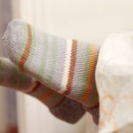 1605697553_Dormir-avec-des-chaussettes-oui-ou-non.jpg