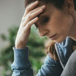 Comment gérer une crise d'angoisse et apprendre à se détendre 1605781116_Comment-gerer-une-crise-dangoisse-et-apprendre-a-se-detendre.jpg