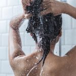 1605804387_Douche-le-matin-ou-lapres-midi.jpg