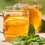 Menthe-poivree-plante-medicinale-digestive-analgesique-et-antiseptique.jpg